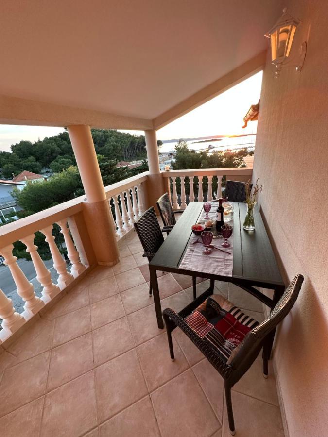 Marela Apartments Drage Εξωτερικό φωτογραφία